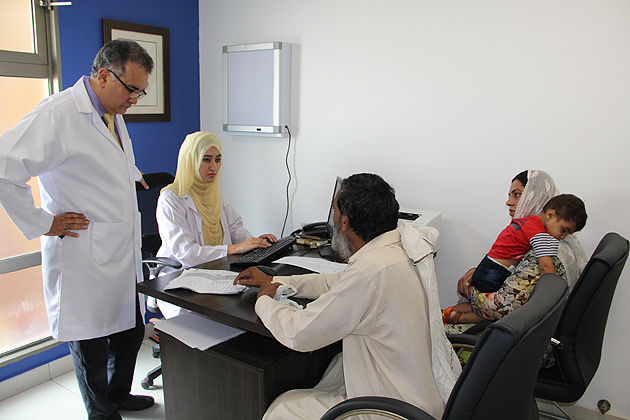 hepatitis-pakistan-doctors-office